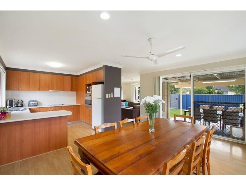 44 Yodelay Street, Varsity Lakes QLD 4227