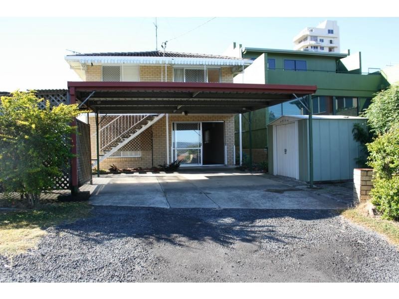 Unit 2/9 West Street, Burleigh Heads QLD 4220