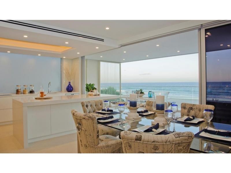 4/197-199 Jefferson Lane, Palm Beach QLD 4221