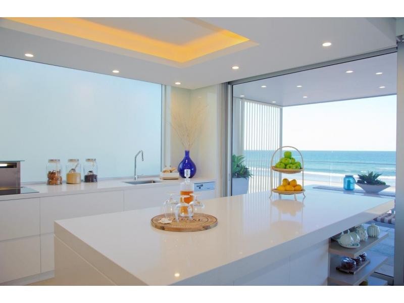 4/197-199 Jefferson Lane, Palm Beach QLD 4221