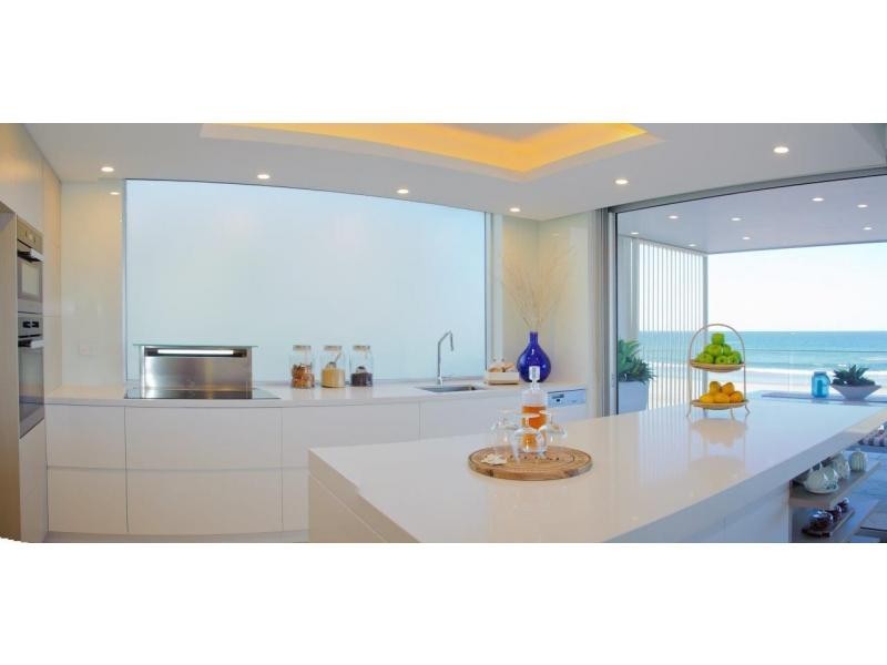 4/197-199 Jefferson Lane, Palm Beach QLD 4221