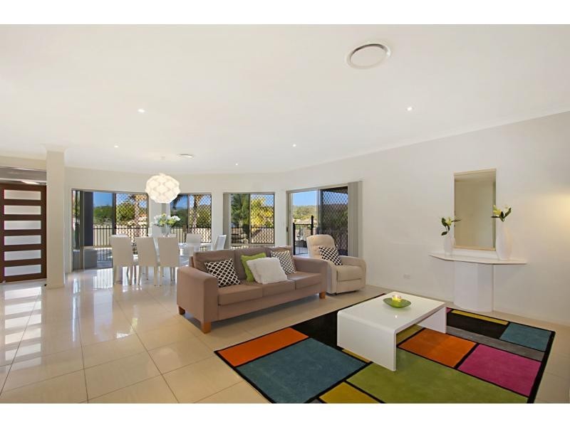 22 Sky Royal Terrace, Burleigh Heads QLD 4220