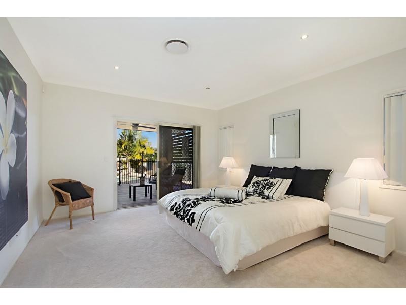 22 Sky Royal Terrace, Burleigh Heads QLD 4220