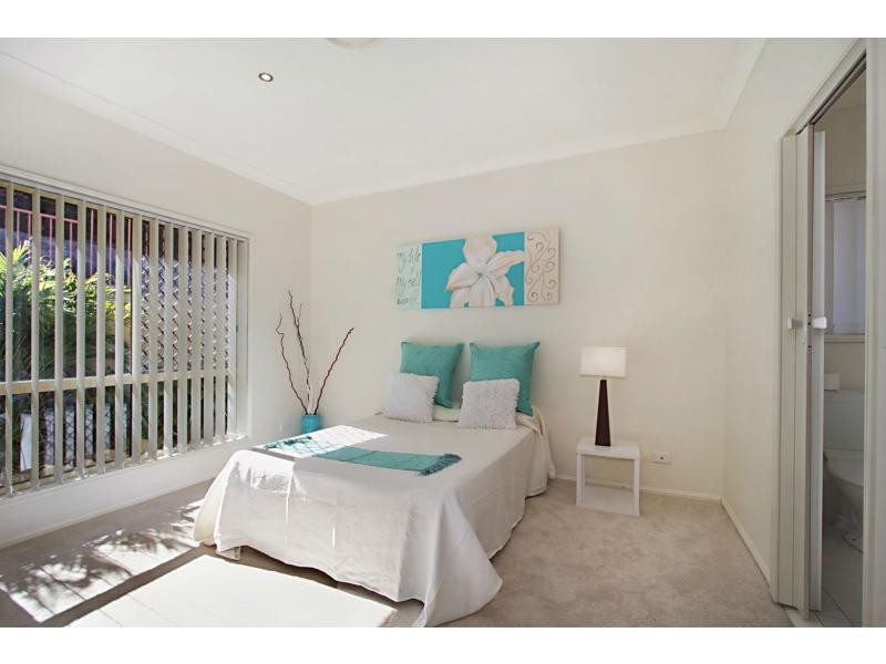 22 Sky Royal Terrace, Burleigh Heads QLD 4220