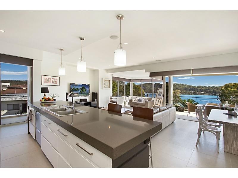 3/8 Murlong Crescent, Palm Beach QLD 4221