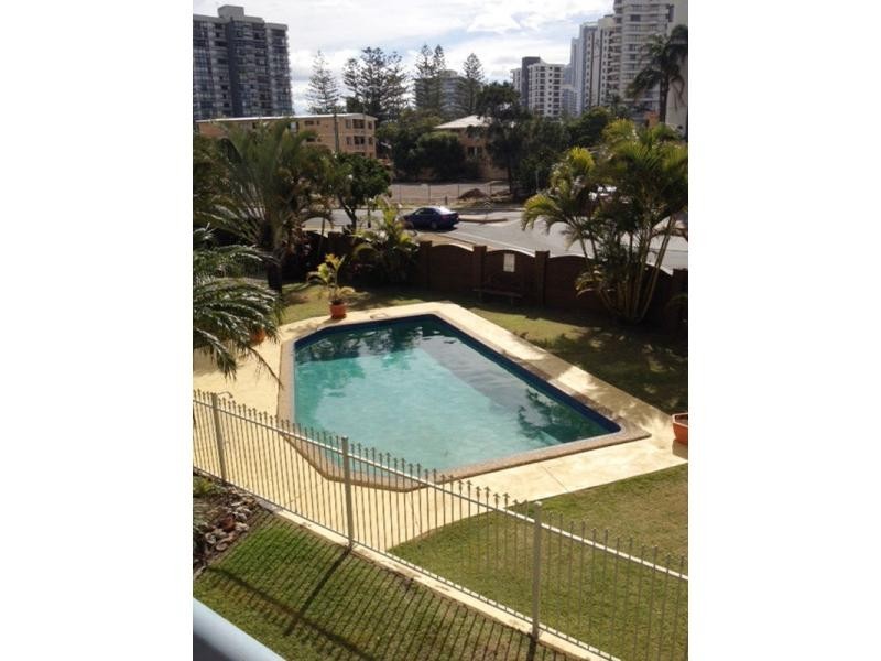 Unit 5/3 Old Burleigh Road, Surfers Paradise QLD 4217