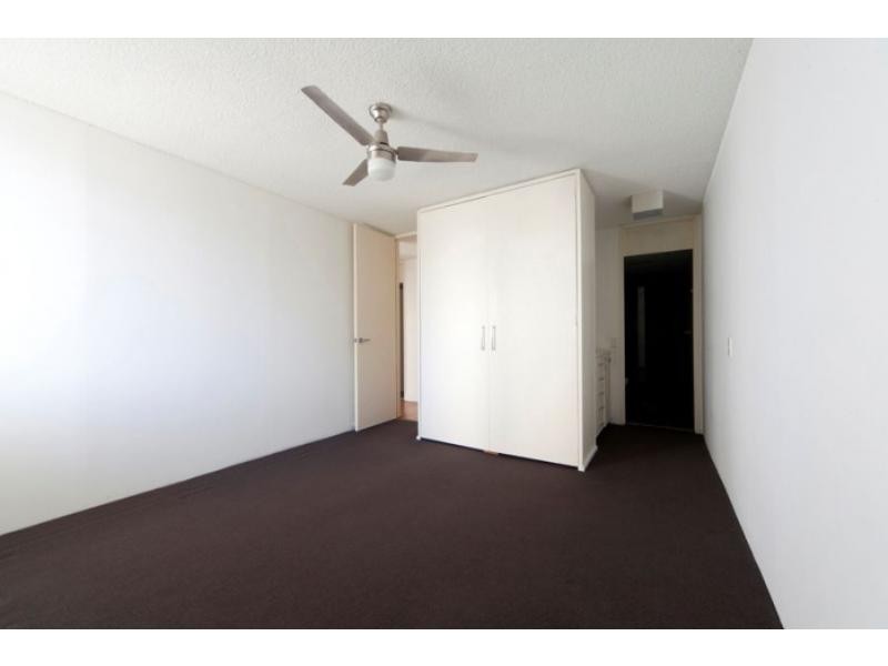 Unit 5/3 Old Burleigh Road, Surfers Paradise QLD 4217