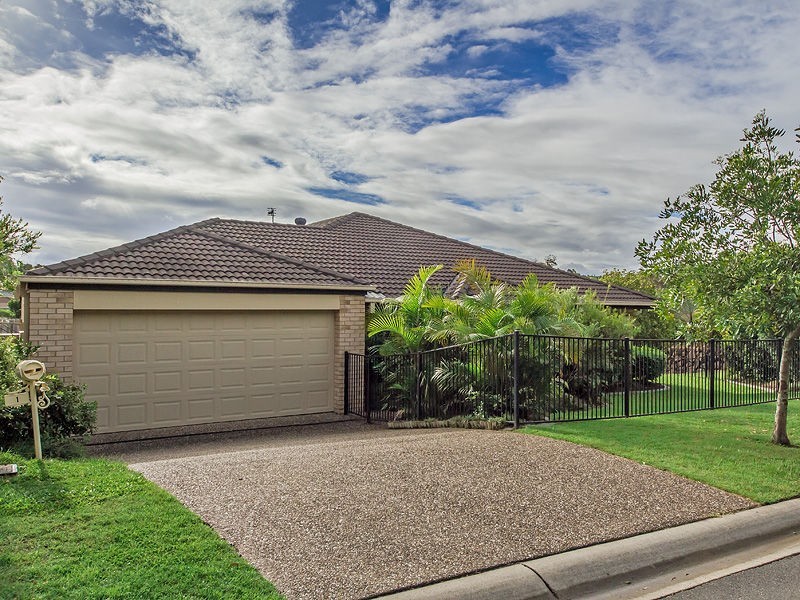 1/1 Tiarnna Close, Burleigh Heads QLD 4220