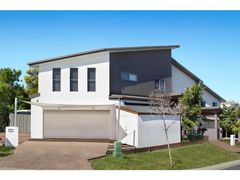 1/24 Campelles Avenue, Varsity Lakes QLD 4227