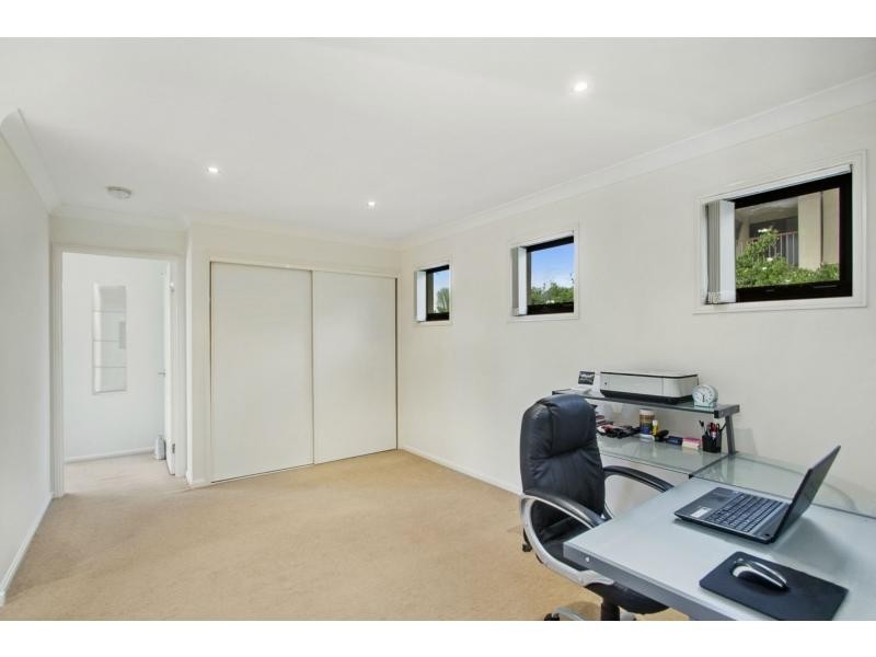 40a Sky Royal Terrace, Burleigh Heads QLD 4220