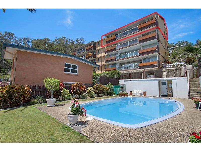 8/1 Hill Avenue, Burleigh Heads QLD 4220