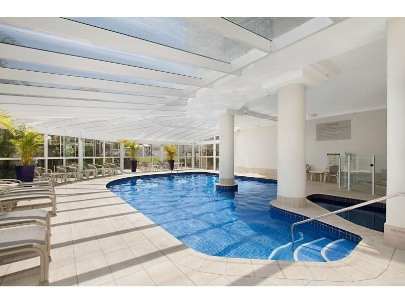 1a/3 Second Avenue, Burleigh Heads QLD 4220