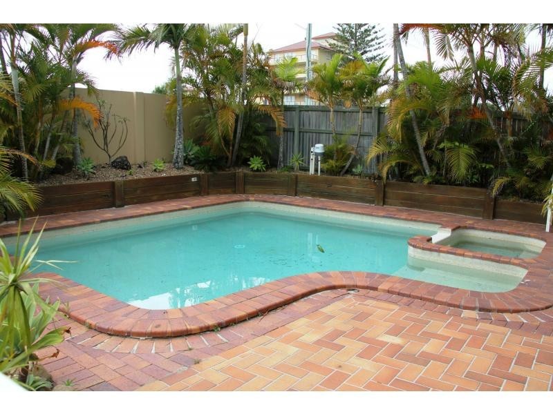 17/1444 Gold Coast Highway, Palm Beach QLD 4221