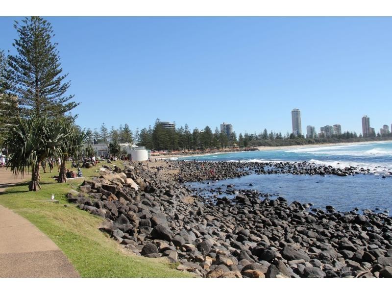 1/22 Ewart Street, Burleigh Heads QLD 4220