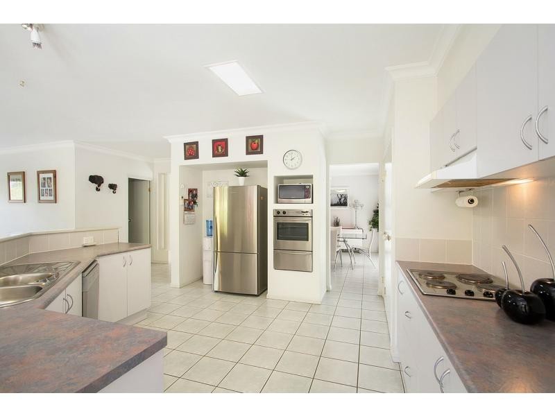 7 Ardisia Court, Burleigh Heads QLD 4220