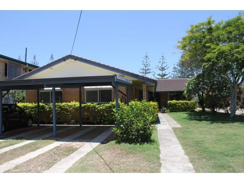 Unit 1/24 Bullimah Avenue, Burleigh Heads QLD 4220