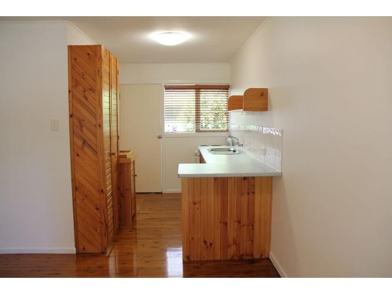 Unit 1/24 Bullimah Avenue, Burleigh Heads QLD 4220