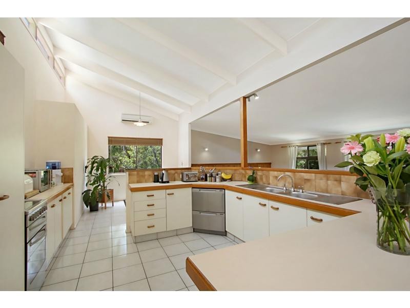6 Dulcie Drive, Burleigh Heads QLD 4220