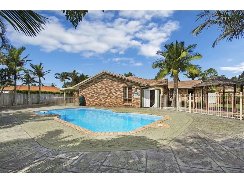 12 Bushlark Street, Varsity Lakes QLD 4227