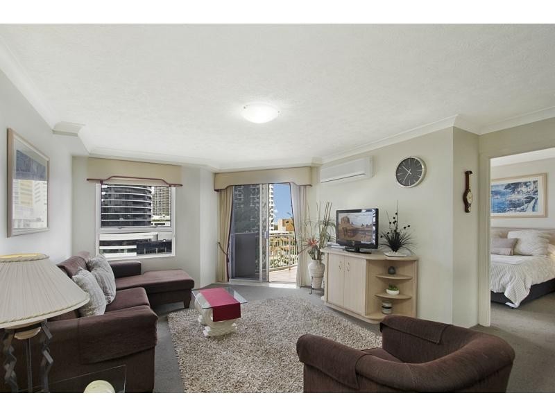 703/8 Philip Avenue, Broadbeach QLD 4218