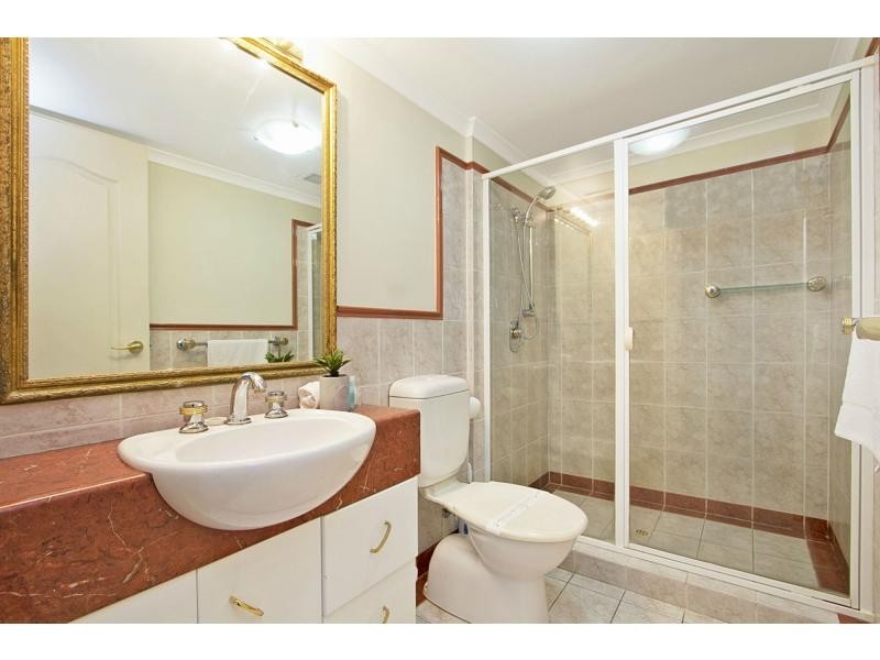 703/8 Philip Avenue, Broadbeach QLD 4218
