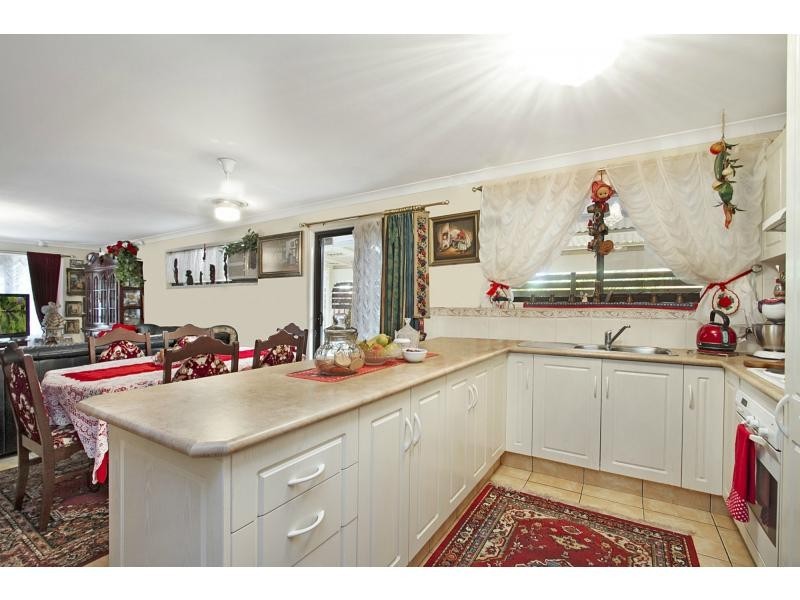 1/35 Twenty Seventh Avenue, Palm Beach QLD 4221