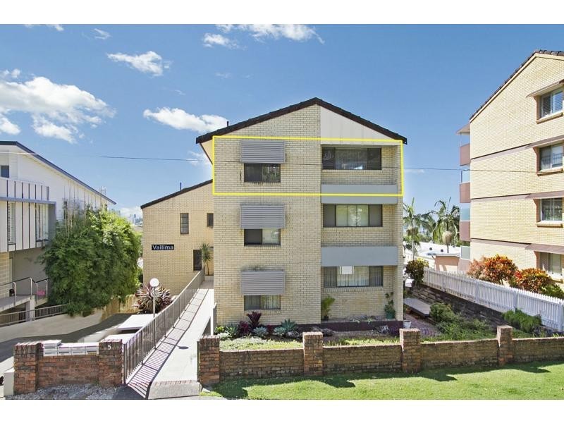 8/5 Hill Avenue, Burleigh Heads QLD 4220