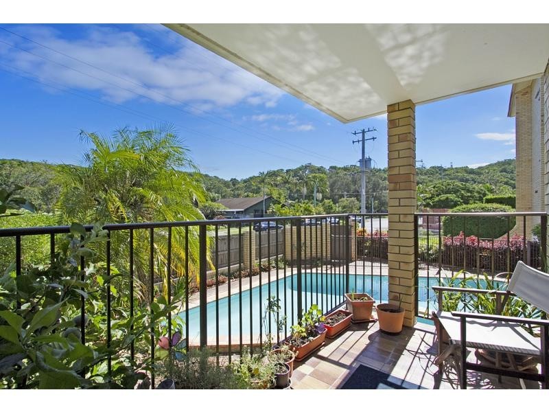 4/18 Ikkina Road, Burleigh Heads QLD 4220