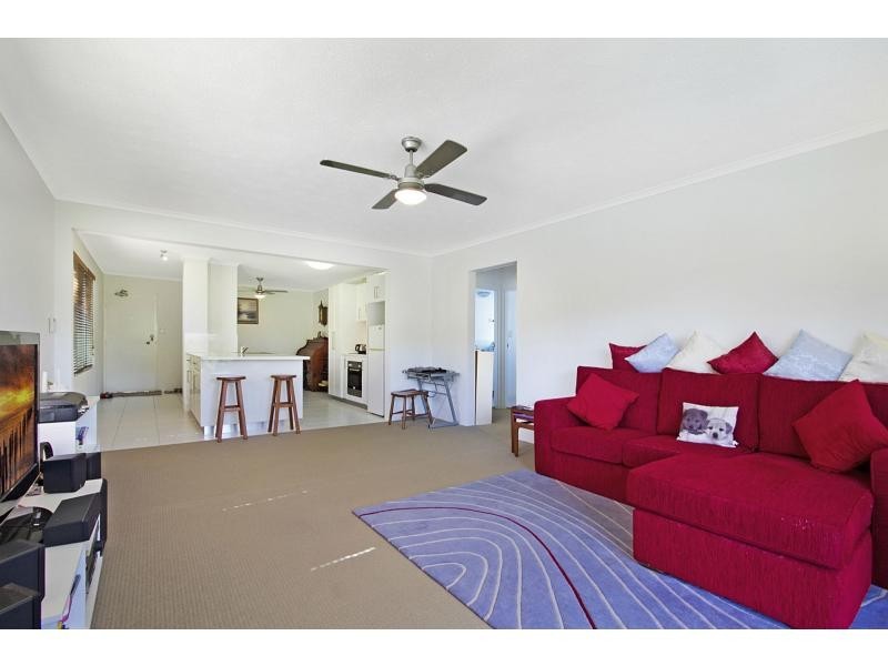 4/18 Ikkina Road, Burleigh Heads QLD 4220