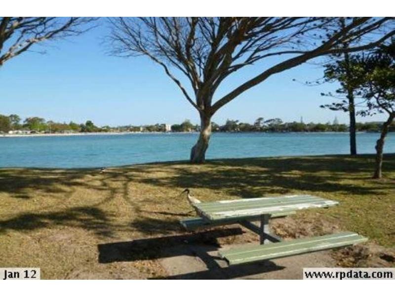 4/21 Awoonga Avenue, Burleigh Heads QLD 4220