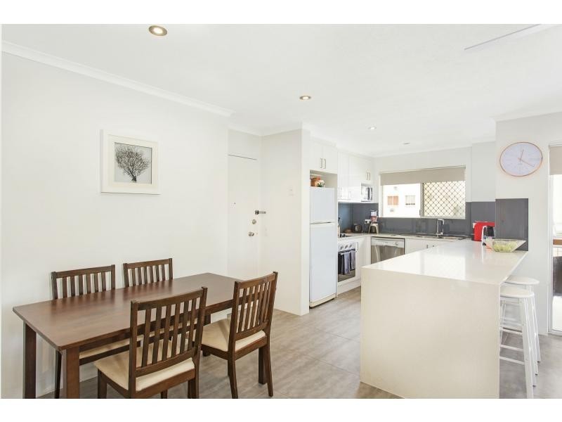 7/5 Christine Avenue, Miami QLD 4220