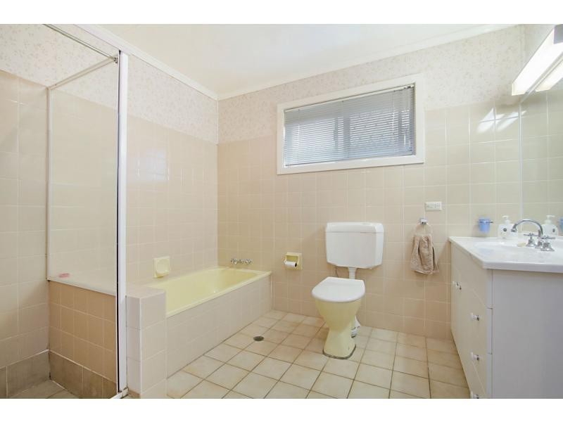13 Allawah Avenue, Palm Beach QLD 4221