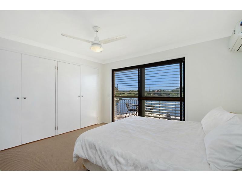 25/13 Shrike Court, Burleigh Waters QLD 4220