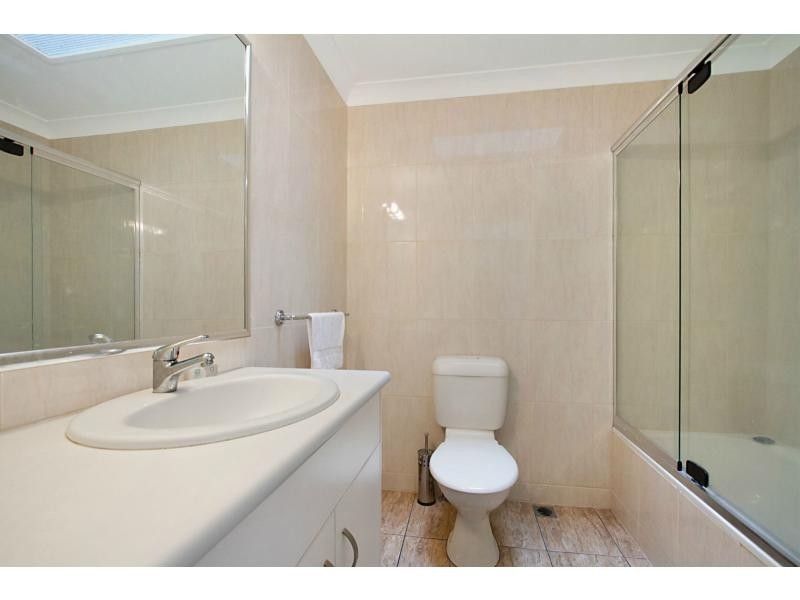 25/13 Shrike Court, Burleigh Waters QLD 4220