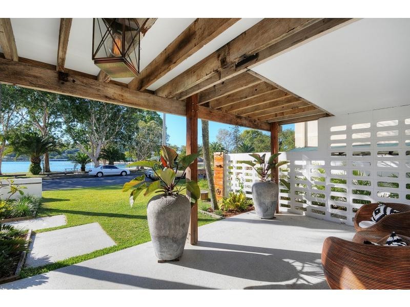 14 Murlong Crescent, Palm Beach QLD 4221