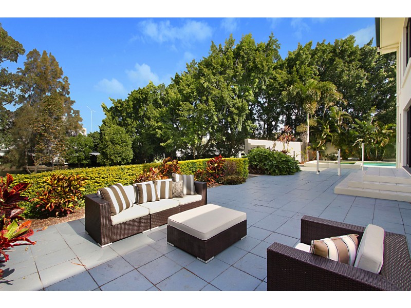 29 River Cove Pl, Helensvale QLD 4212