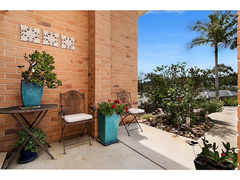 11 Tiarnna Cl, Burleigh Heads QLD 4220