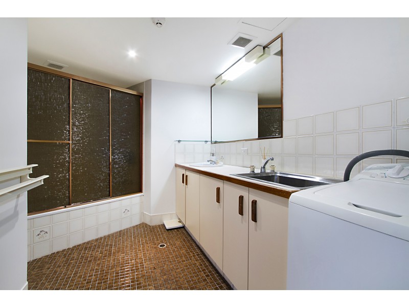 28/60 Goodwin Tce, Burleigh Heads QLD 4220