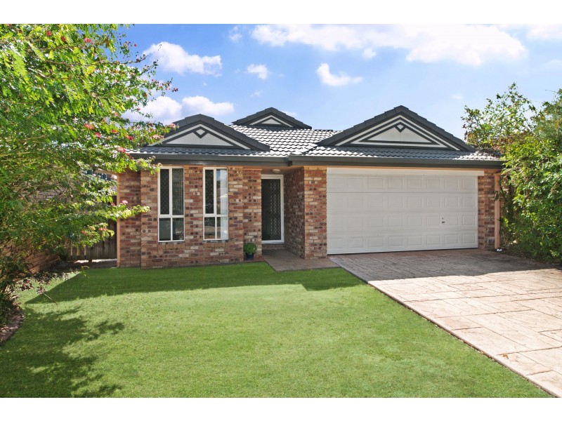 12 Typha Pl, Elanora QLD 4221