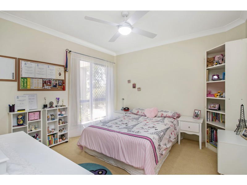 6 Tropicana Cct, Burleigh Waters QLD 4220