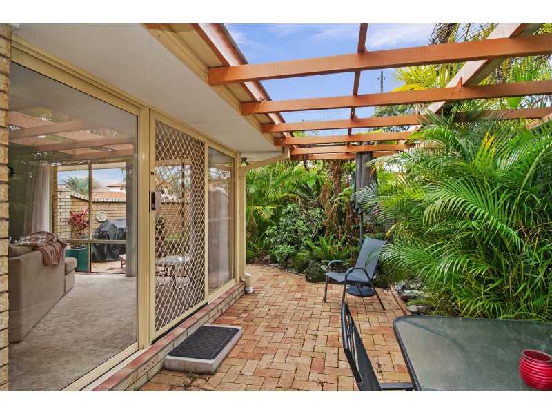 1/14 Ferny Fairway, Burleigh Heads QLD 4220
