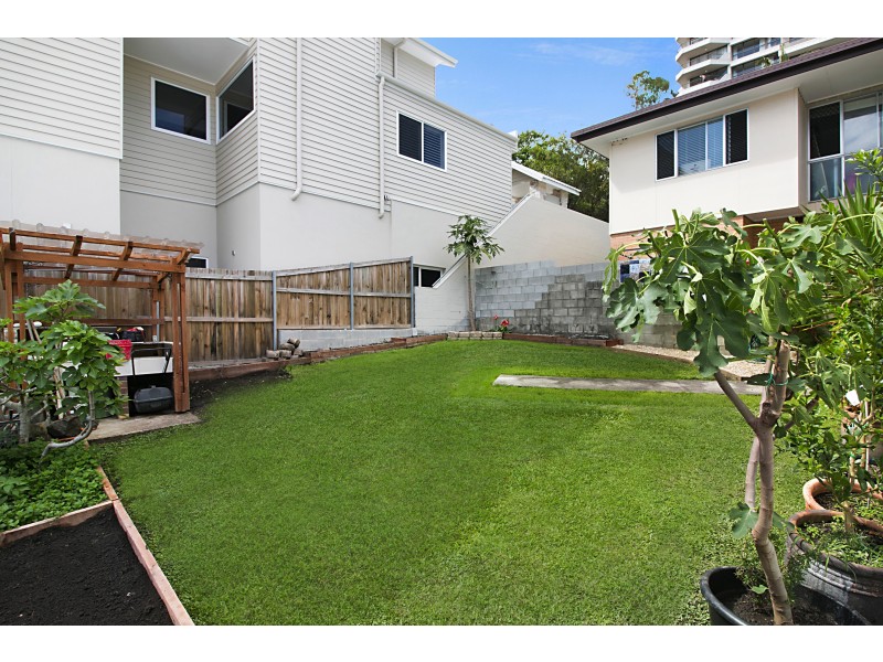 1/53 Hayle Street, Burleigh Heads QLD 4220