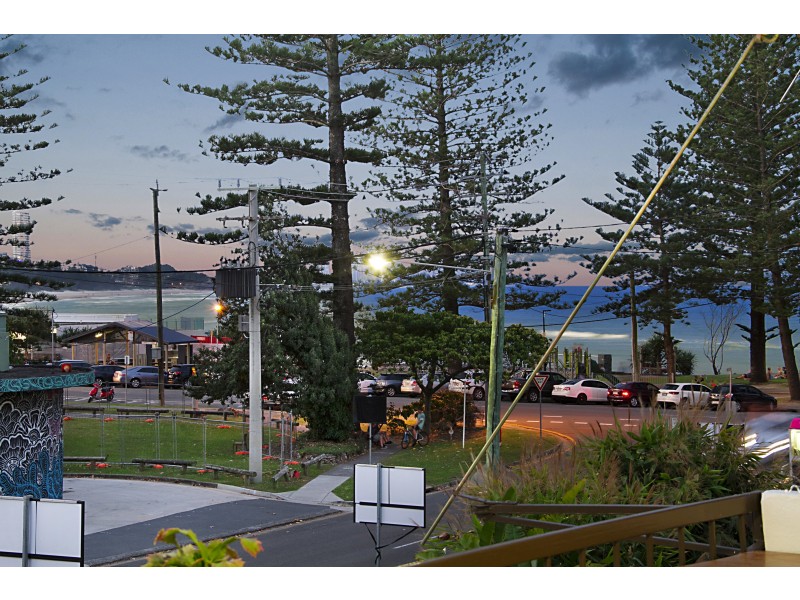 1/53 Hayle Street, Burleigh Heads QLD 4220