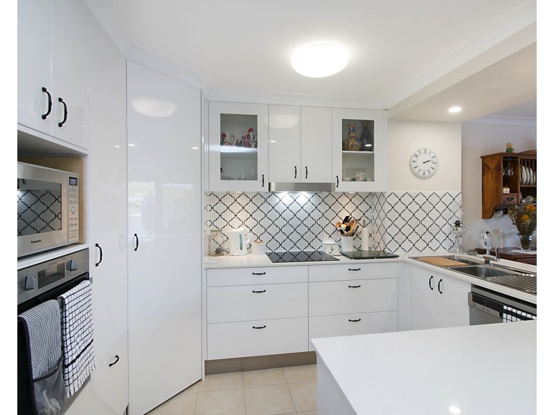 5/8-10 Sunbird St, Burleigh Waters QLD 4220