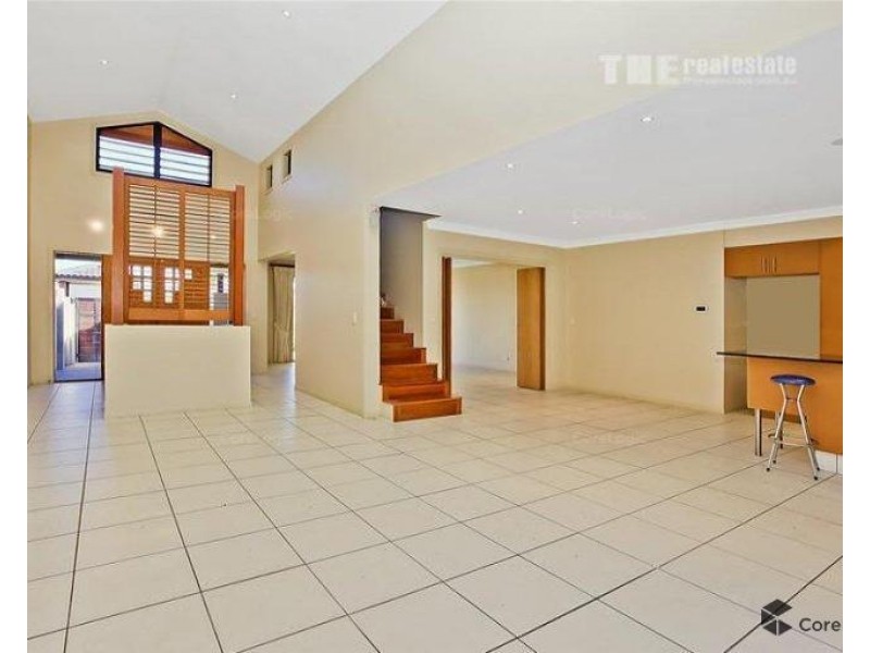 71 Burleigh St, Burleigh Heads QLD 4220