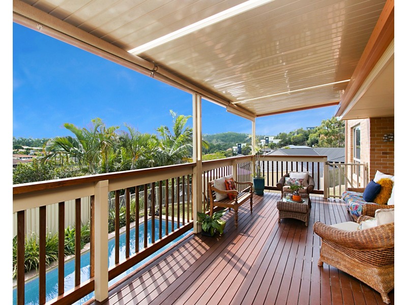11 Tiarnna Cl, Burleigh Heads QLD 4220