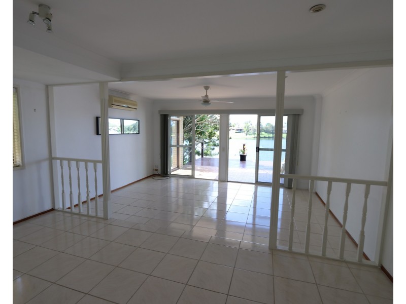 1/17 Barbet Pl, Burleigh Waters QLD 4220