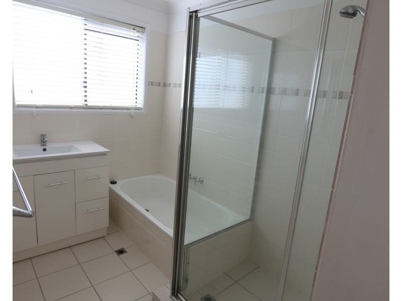 1/17 Barbet Pl, Burleigh Waters QLD 4220