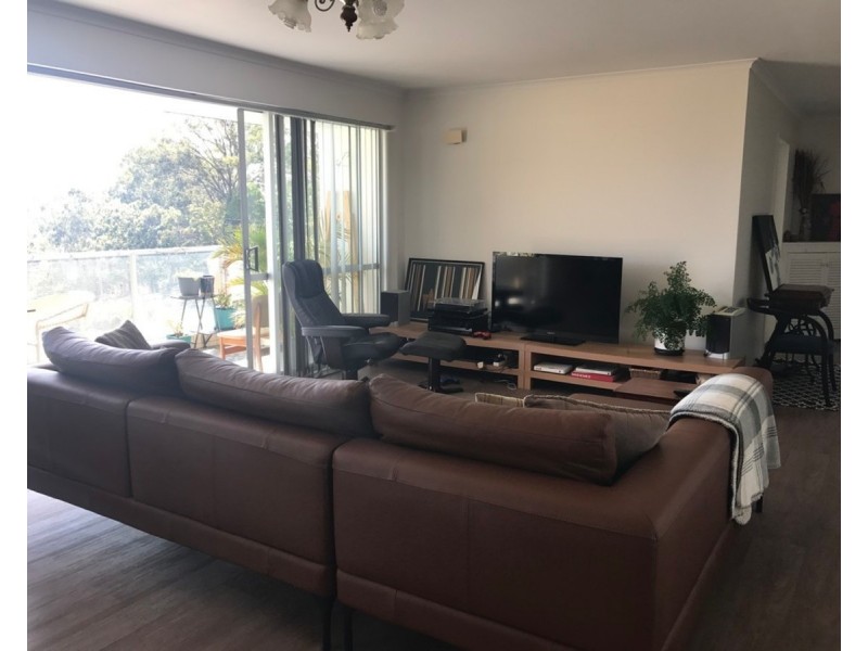 4/1 Hill Ave, Burleigh Heads QLD 4220