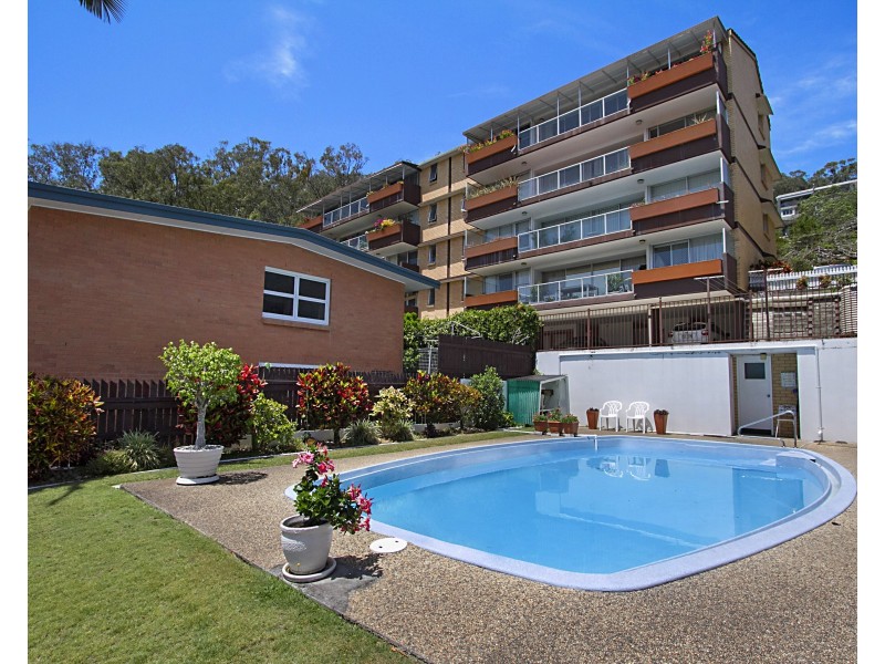 4/1 Hill Ave, Burleigh Heads QLD 4220